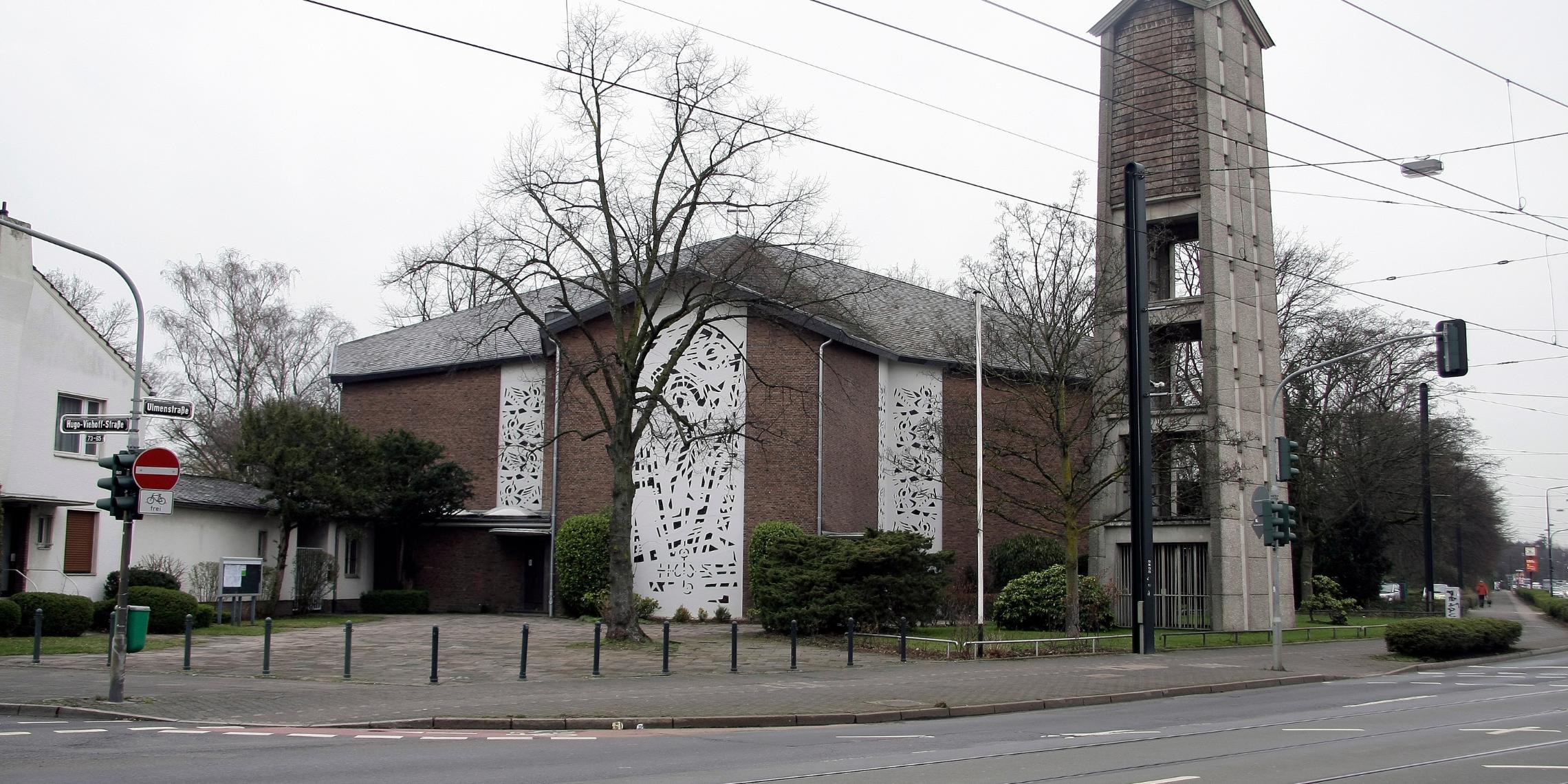 Kirche Sankt Lukas Außenansicht